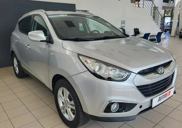 Hyundai ix35 cena 33900 przebieg: 194084, rok produkcji 2011 z Racibórz małe 277